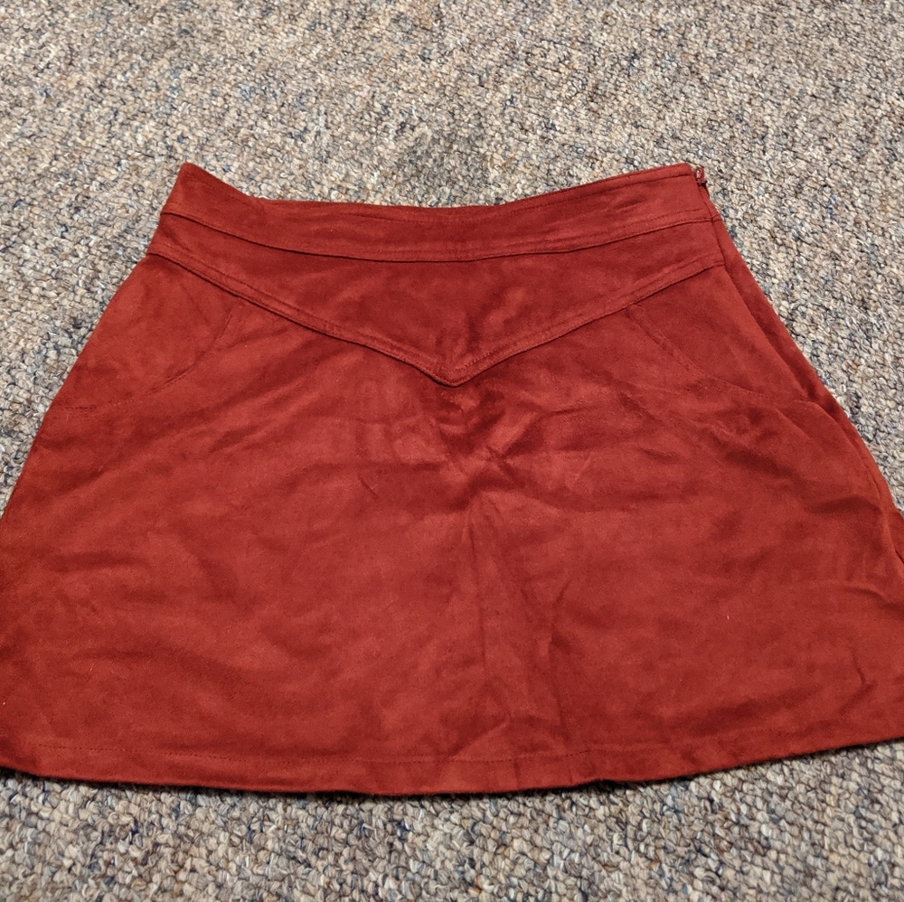 Girls velvet skirt
